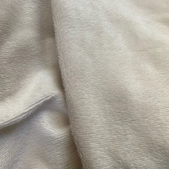 UGG Poncho, Beige, Very Cozy - Picture 6 of 14